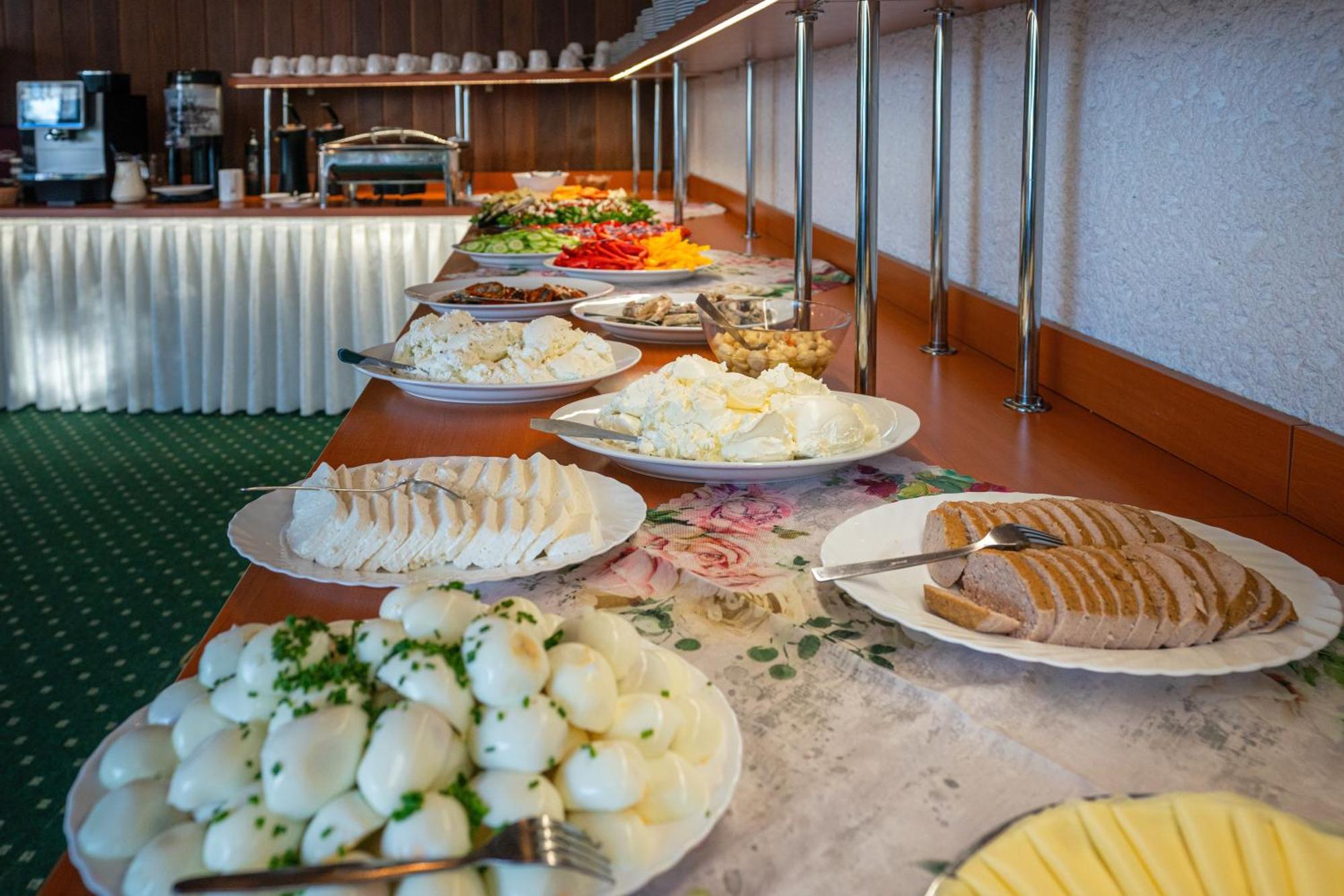 Zespol Tatry - Hotel Tatry I Budynek Turystyczny Murzasichle Ngoại thất bức ảnh